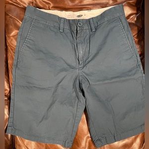 Old Navy Men’s Slim flat front shorts